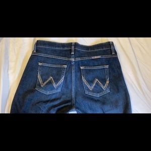 Women’s Wrangler Ultimate Riding Jean- Q baby